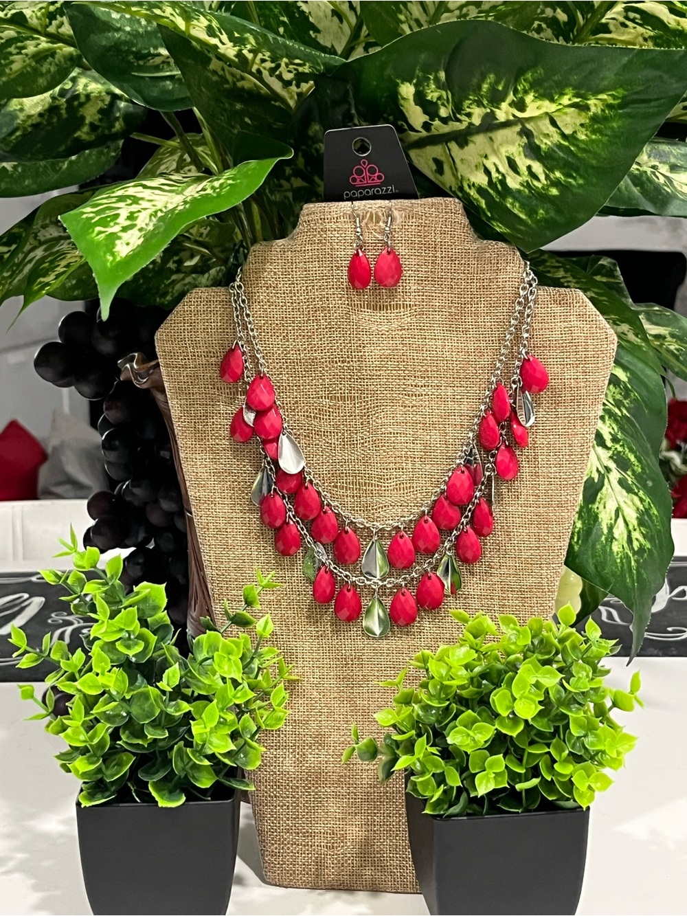 paparazzi Pink Teardrop Layered Necklace and Earring Set